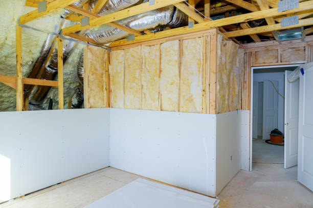 Best Fiberglass Insulation  in Kennedale, TX